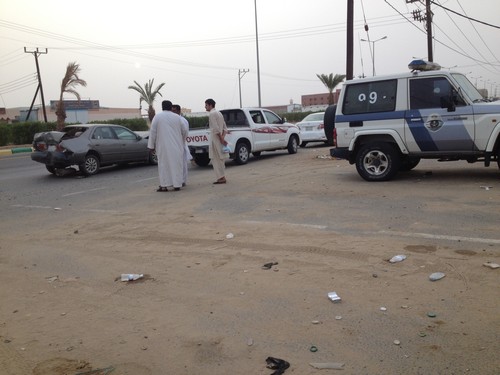 بالصور ..مطاردة مثيرة بالمظيلف تنتهي بسقوط مهرب مخالفين