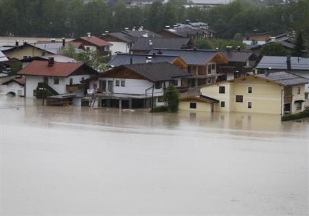 نبراسكا الأمريكية تشهد فيضانات تاريخية