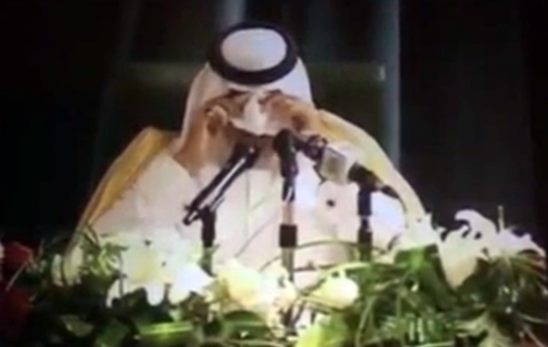 بالفيديو.. بكاء متعب بن عبد الله خلال اجتماعه بمنسوبي الحرس الوطني