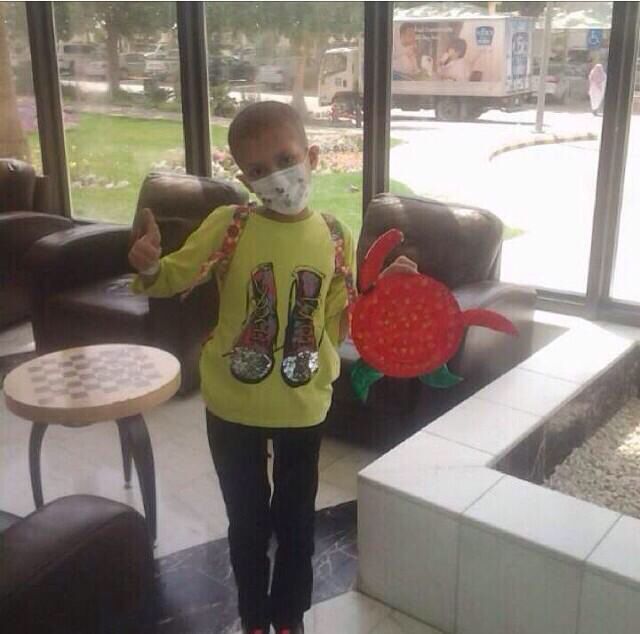 طفلتان مصابتان بالسرطان تختصران أماني الحياة في لقاء أمير الرياض
