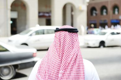 رعب هولندي من ​الغضب السعودي ​بسبب ملصقات “فيلدرز”