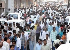 السلطات السعودية بصدد ترحيل 15 ألف هندي