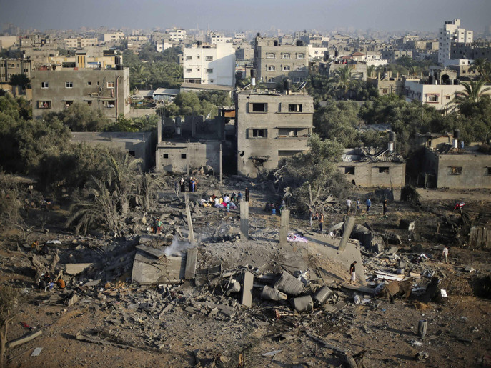 شاهد .. آثار العدوان الإسرائيلي على (50) موقعا بـ ” غزة”