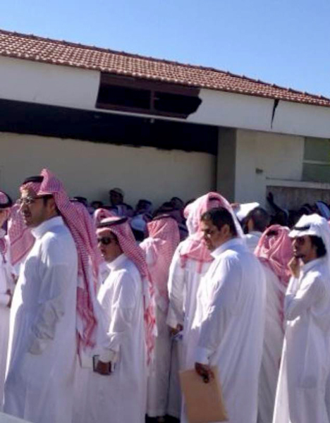 بالصور… إغلاق بوابات جوازات الطائف لليوم الثالث على التوالي