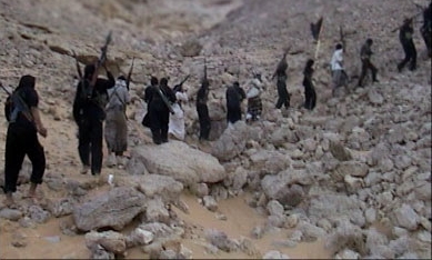 جناح القاعدة في اليمن يسعى لتأسيس “إمارة” في شرق البلاد