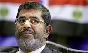 الاهرام : الجيش ابلغ مرسي انه لم يعد رئيساً منذ السابعة بتوقيت القاهرة