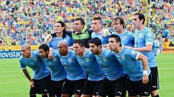 اتحاد الكرة يكشف حقيقة نقل لاعبي أوروجواي بسيارات أجرة