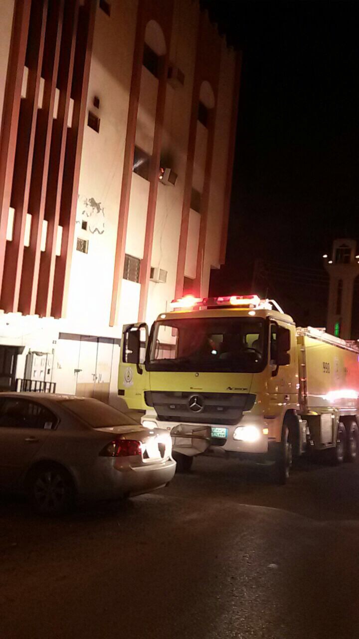 إخماد حريق بشقة سكنية بـ”خالدية عرعر”