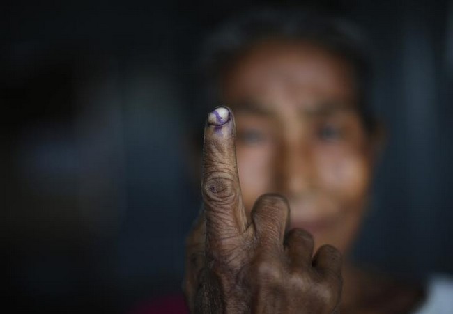 بالصور.. انطلاق أول جولة من الانتخابات العامة في الهند