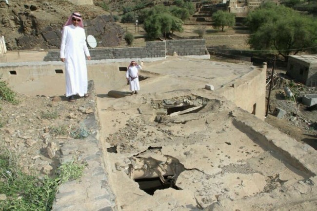 جبال بني مالك.. تحاصر “النخيفي” وأسرته