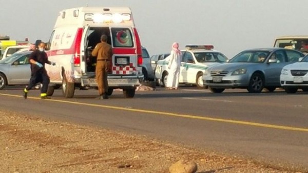 وفاة معلمتين وسائقهما إثر انقلاب مركبتهن بطريق “المدينة- القصيم”