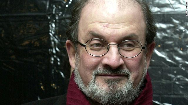 مسؤول إيراني: كثيرون يتحينون الفرصة لقتل سلمان رشدي