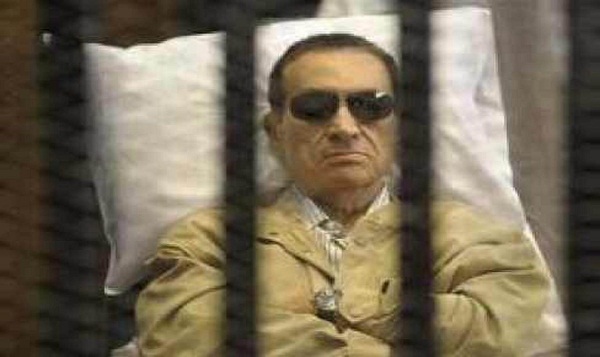 تأجيل النطق بالحكم في محاكمة “مبارك” لـ29 نوفمبر