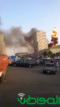 بالفيديو.. لحظة انفجار خزان وقود بمصنع جنوب جدة يفزع المارة