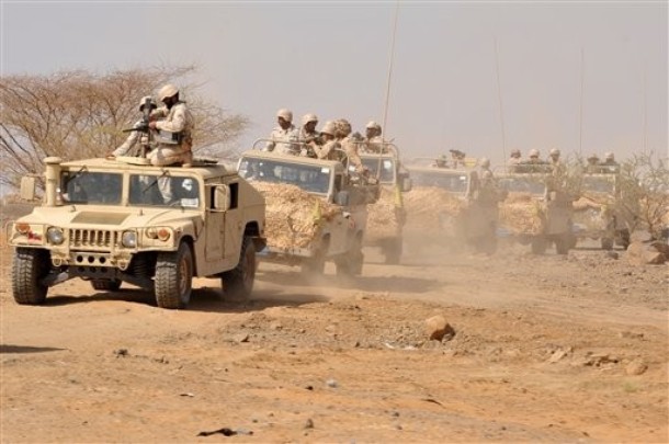قناة العربية: السعودية تنشر 30 ألف جندي على حدودها مع العراق