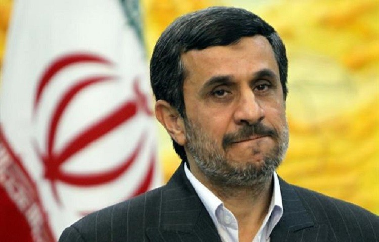 بالفيديو.. أحمدي نجاد : فساد إيران ممتد حتى خامنئي نفسه