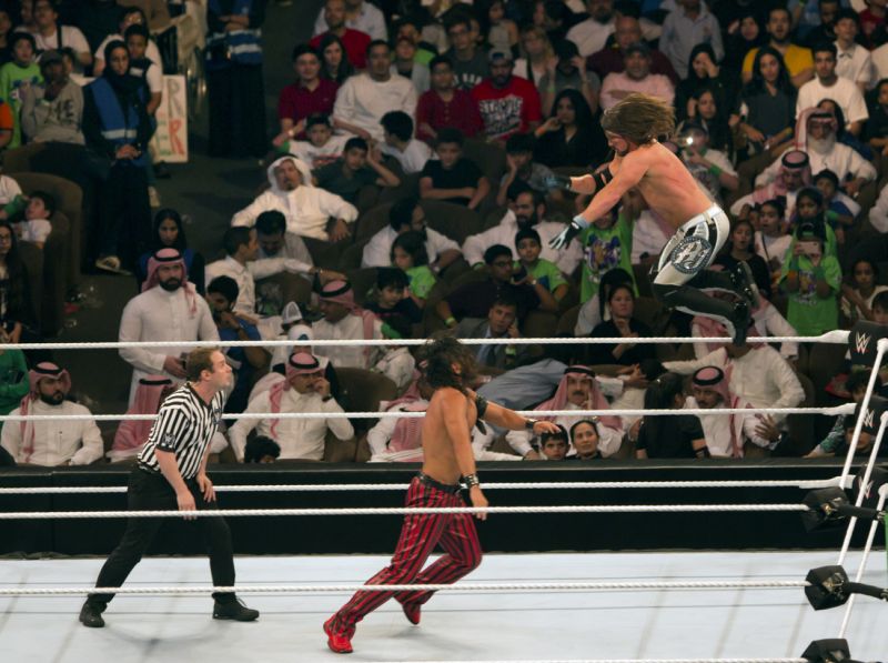 بعد عرضها العالمي في جدة.. WWE قد تعود للمملكة مجددًا في هذا التوقيت