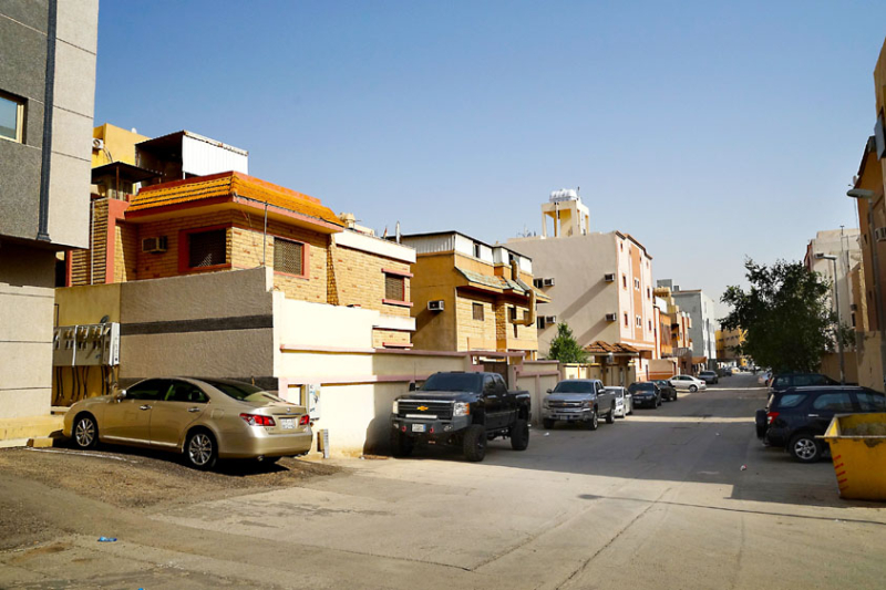 أمانة الرياض تخلي الأحياء السكنية من الأنشطة المخالفة (2)