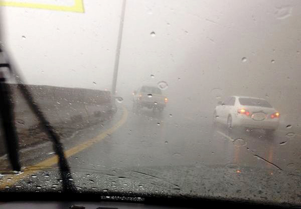 الآن .. أمطار من متوسطة إلي خفيفه على محافظة الطائف شملت كلاً من منطقة الشفا والهدا والسيل ومناطق شمال المحافظة ووسط المدينة .