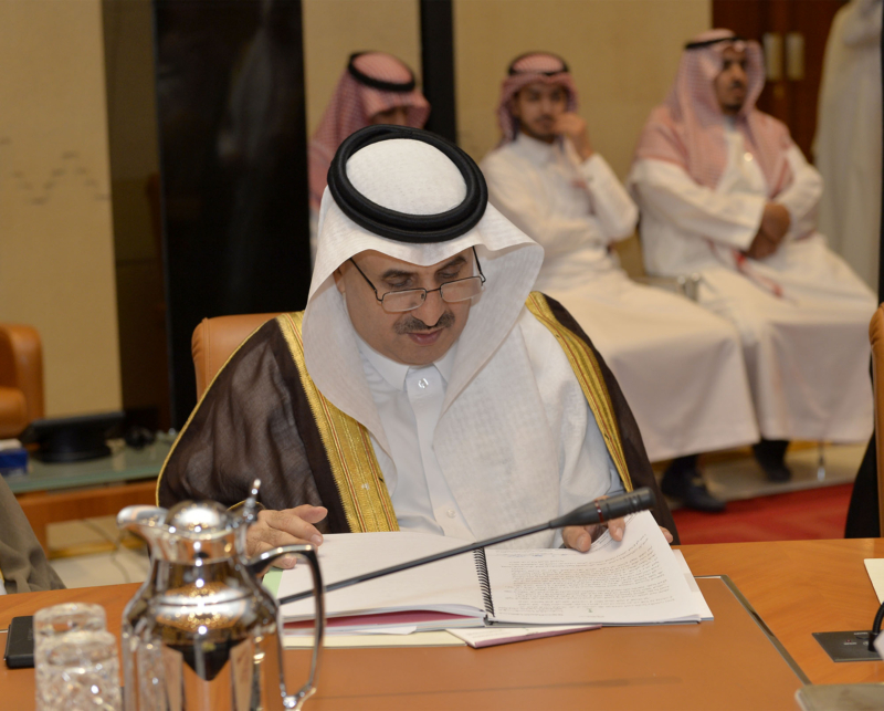 أمير الرياض يرأس اجتماع الهيئة العليا لتطوير مدينة الرياض ‫(1)‬