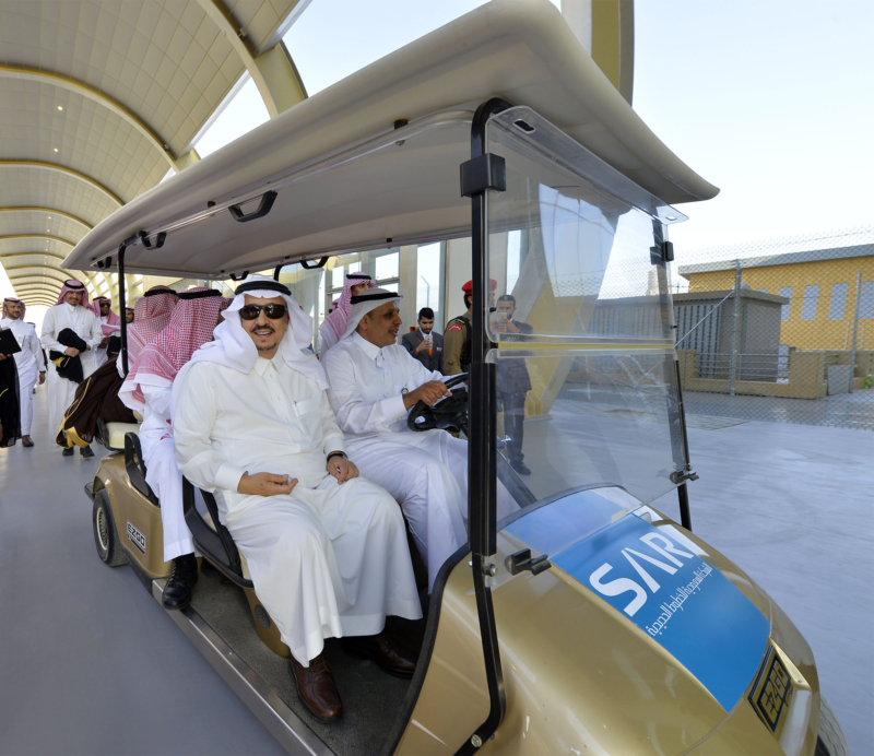 أمير الرياض يقوم برحلة عبر قطار الشمال للمجمعة ويزور المحطات ‫(34669085)‬ ‫‬