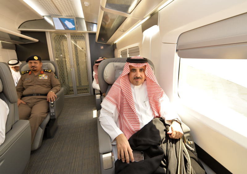أمير الرياض يقوم برحلة عبر قطار الشمال للمجمعة ويزور المحطات ‫(34669114)‬ ‫‬