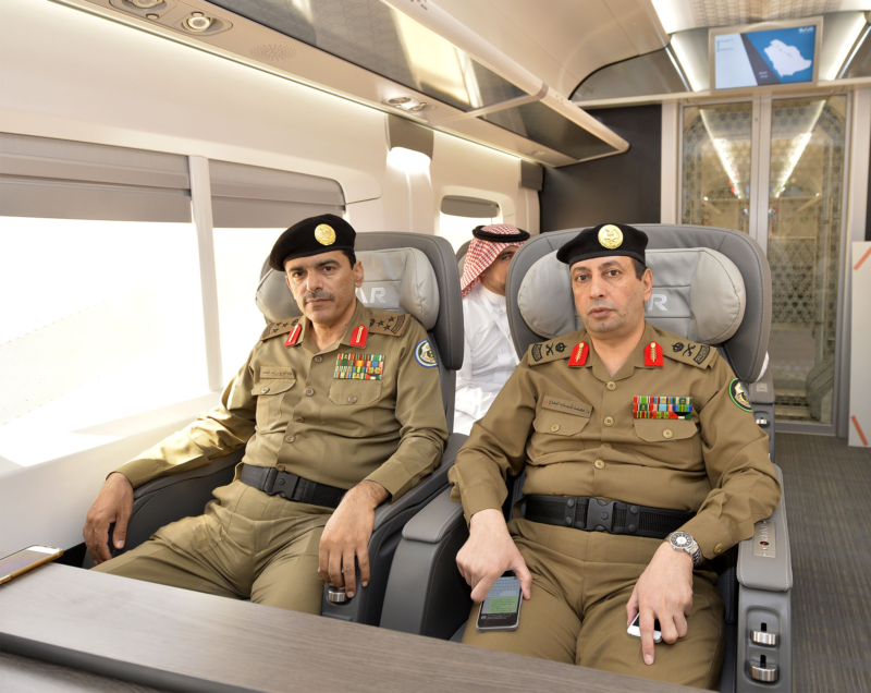 أمير الرياض يقوم برحلة عبر قطار الشمال للمجمعة ويزور المحطات ‫(34669120)‬ ‫‬