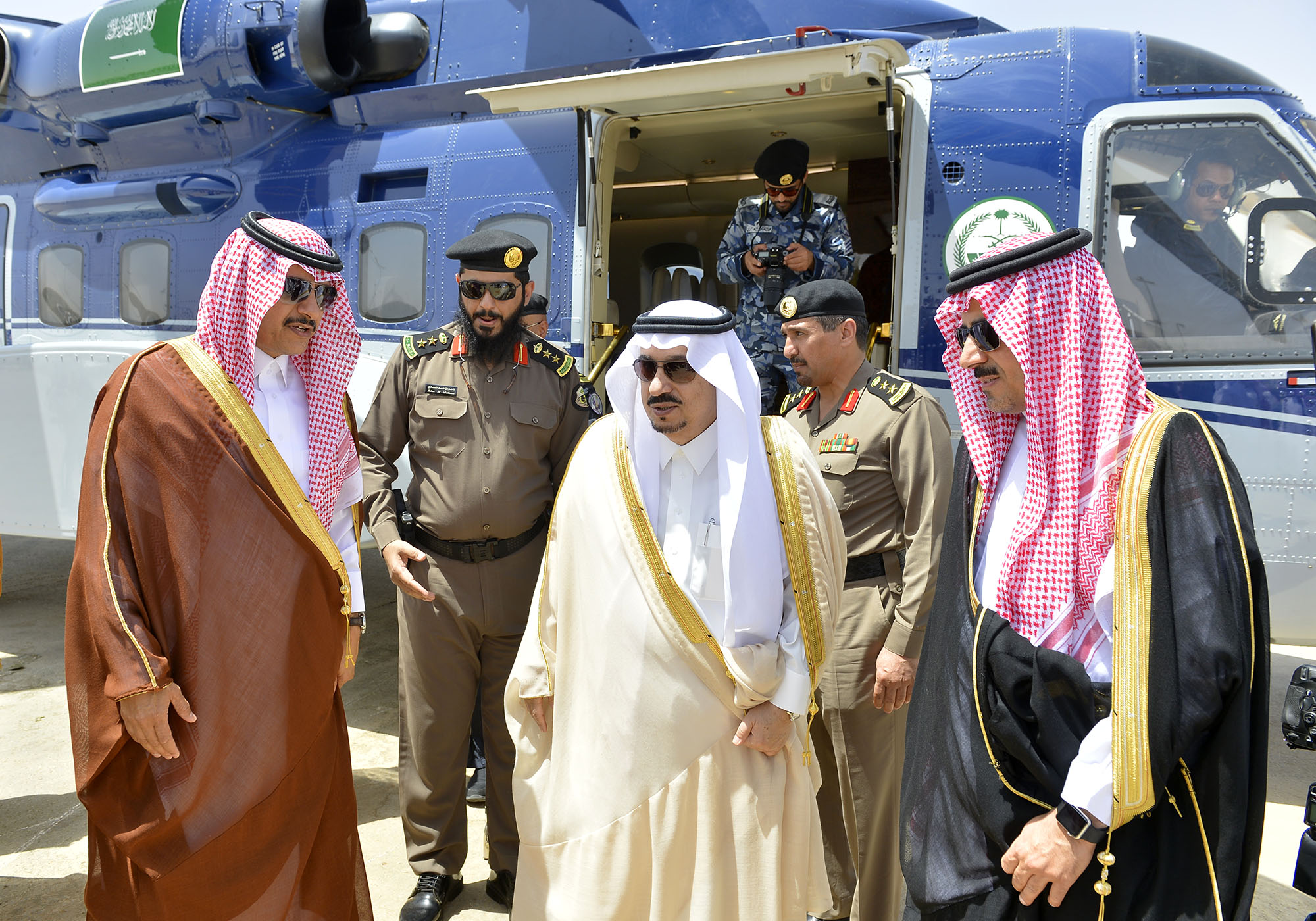 أمير الرياض يزور المجمعة ويؤكد : أوصاني الملك بأن نكون في خدمتكم