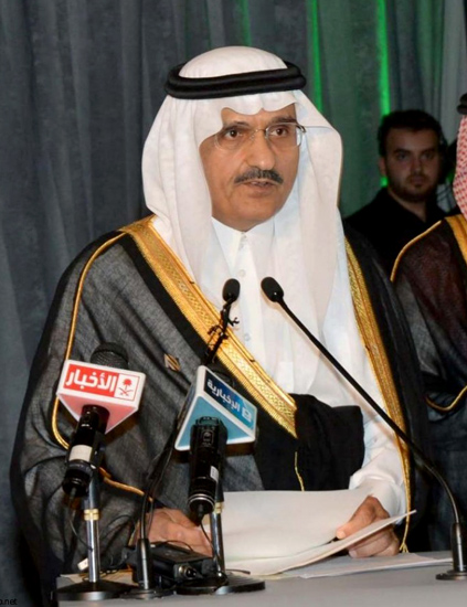 أمير الرياض يوجه بإزالة جميع الأحواش العشوائية والعشش بمخطط القادسية