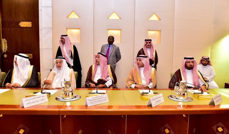 أمير منطقة الرياض يجتمع بوالي ولاية الخرطوم بجمهورية السودان18