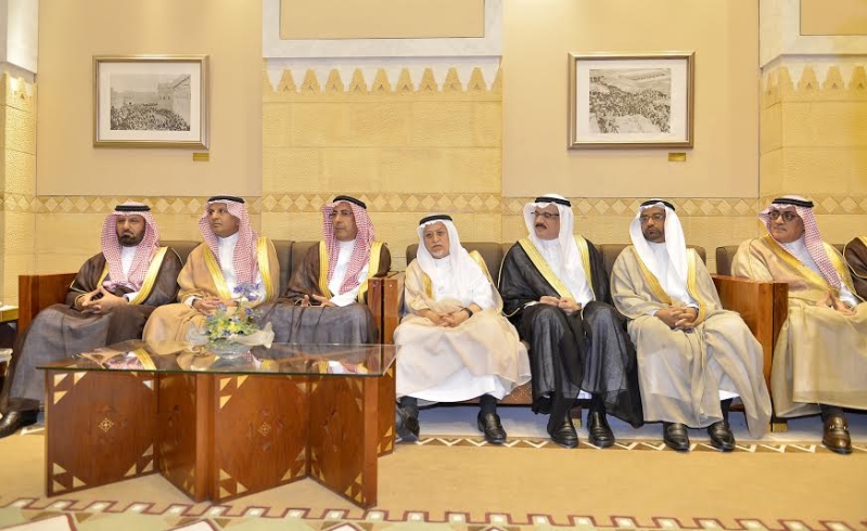 أمير منطقة الرياض يجتمع بوالي ولاية الخرطوم بجمهورية السودان4