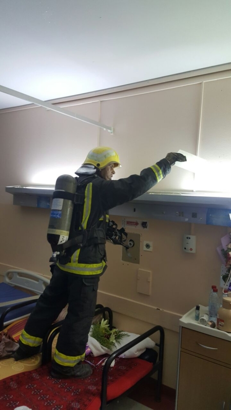 إخلاء مرضى مستشفى صامطة بعد انبعاث دخان ‫(335145422)‬ ‫‬