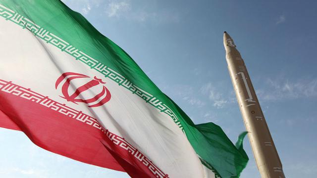 إيران تنتهك 8 بنود من مضمون الاتفاق النووي