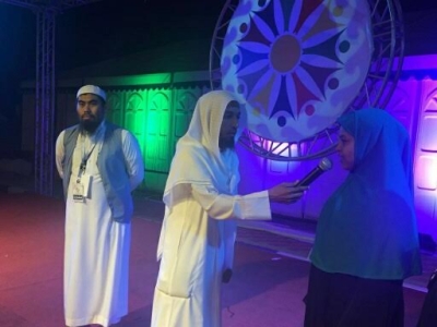 إسلام ثمان خادمات بخيمة الجاليات بكلنا الخفجي4