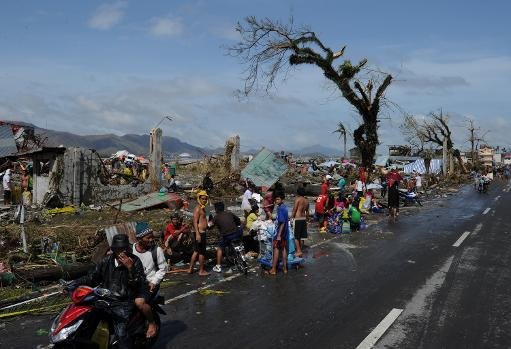 مبادرة لجمع 301 مليون دولار لمتضرري إعصار هايان