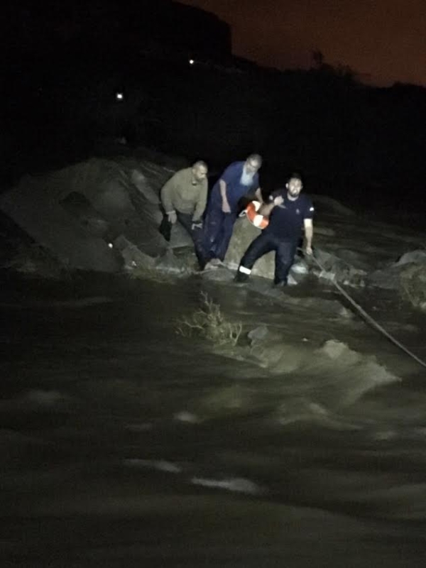 إنقاذ مصري وبنغالي محتجزين بوادي خلف  3