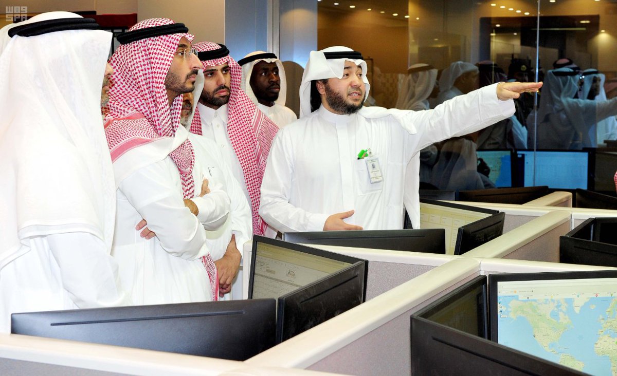 بالصور.. نائب أمير مكة يستعرض خطة نقل 60 مليون راكب خلال موسم الحج