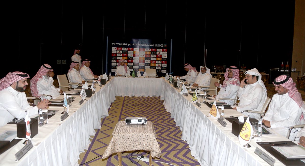 مسلي آل معمر رئيساً لرابطة دوري المحترفين السعودي