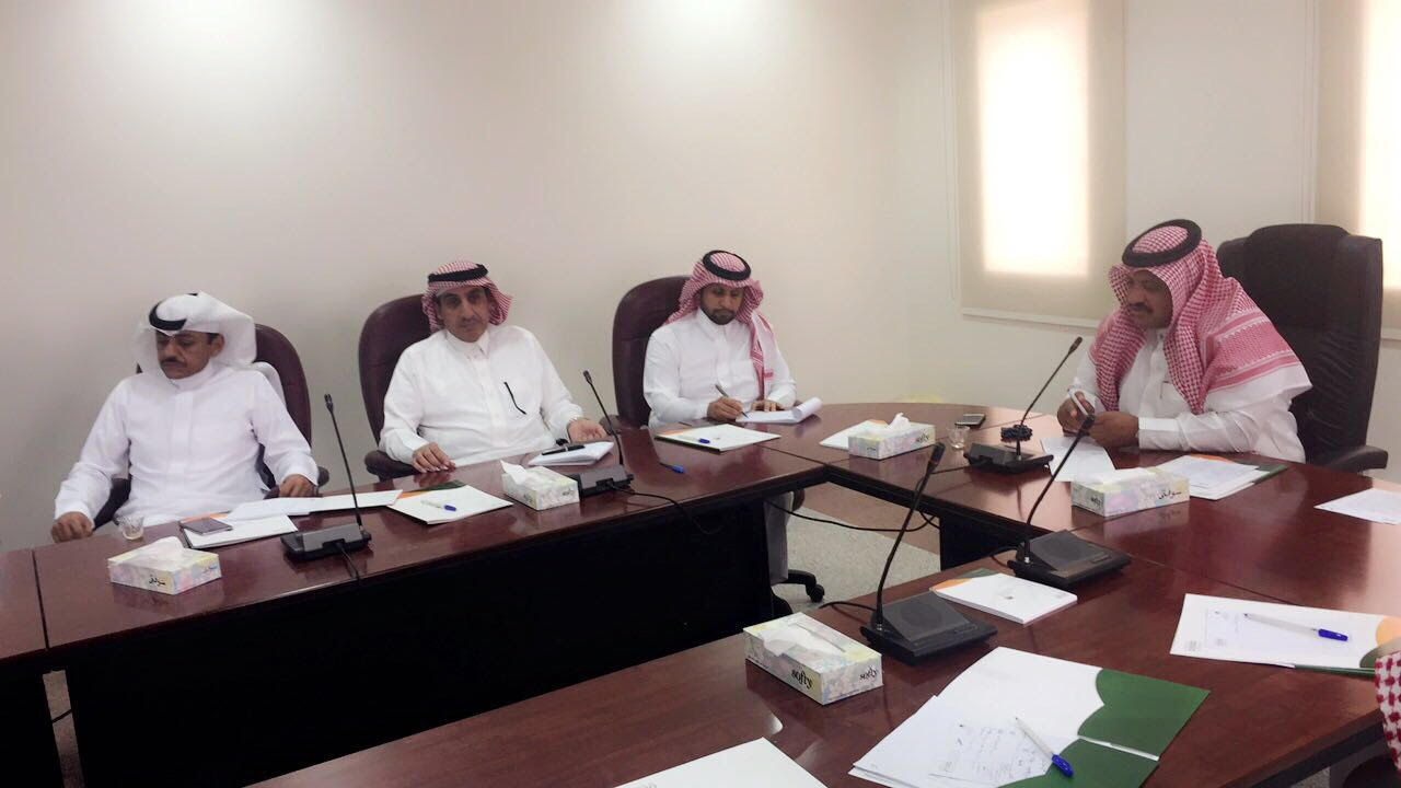 السيالي يناقش احتياج المراكز الإيوائية في أول اجتماع له بالمسؤولين في الرياض