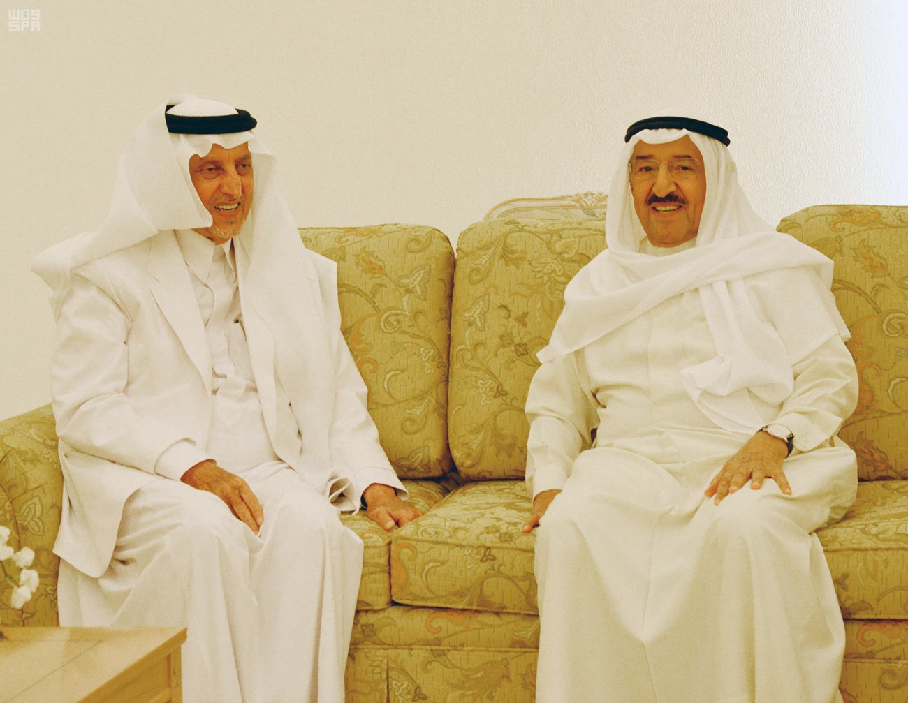 تحرك دبلوماسي#عاجل في الخليج .. رسالة شفهية من الملك و صباح يتصل بتميم قطر