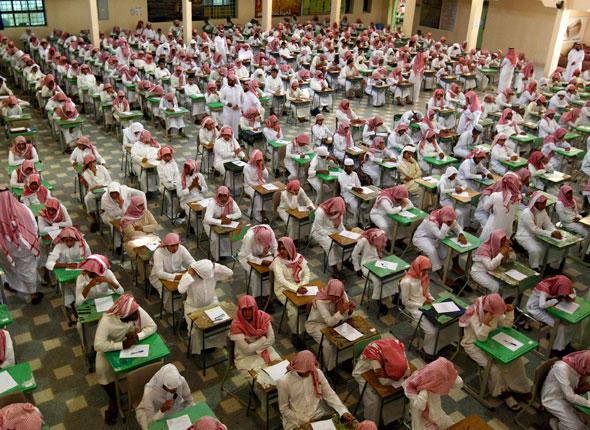 60 ألف طالب وطالبة بنجران يؤدون اختبارات الفصل الدراسي الأول غدًا