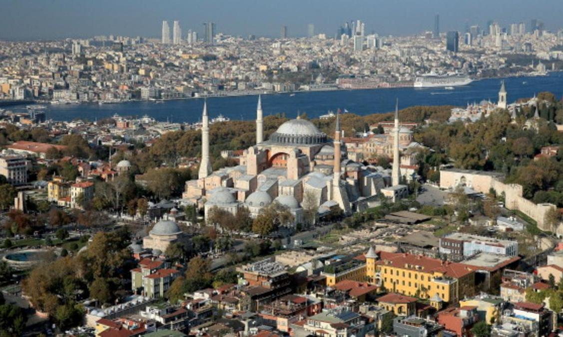 أستراليا تحذر مواطنيها من زيارة إسطنبول وأنقرة