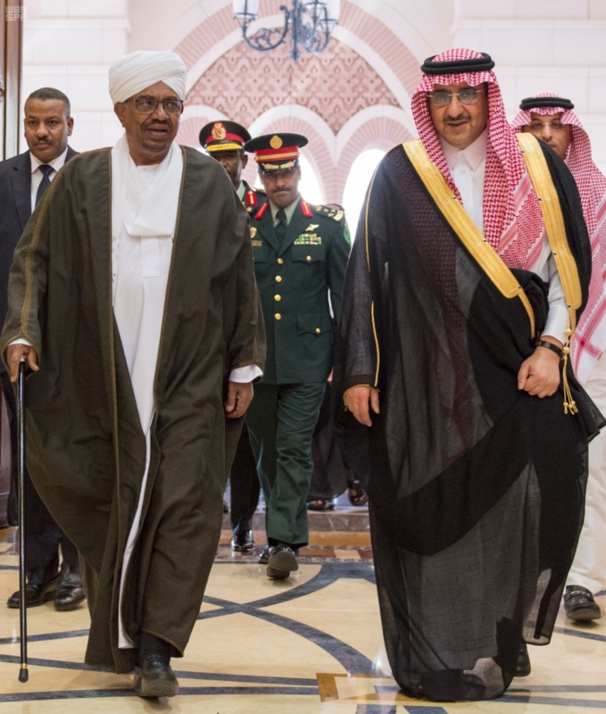 استقبال الملك لرئيس السودان 6