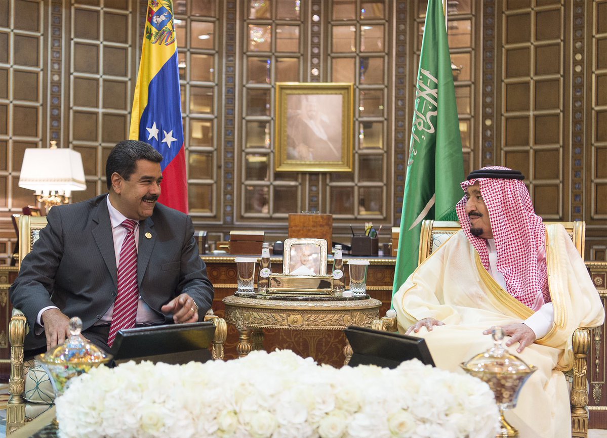 الملك يستقبل الرئيس الفنزويلي .. ويناقشان استقرار أسواق البترول