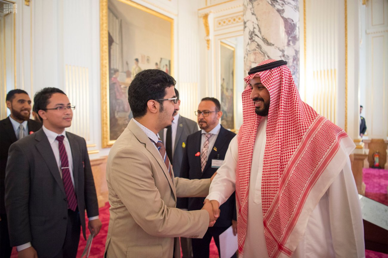 بالصور .. ولي ولي العهد يلتقي الطلبة السعوديين في الجامعات اليابانية