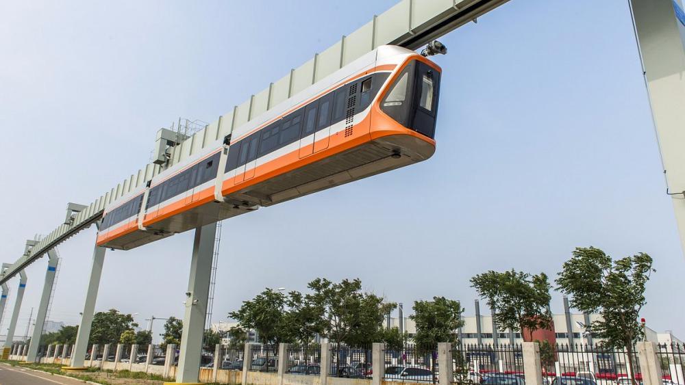 أسرع مترو معلق يبدأ مرحلة التشغيل التجريبي في الصين