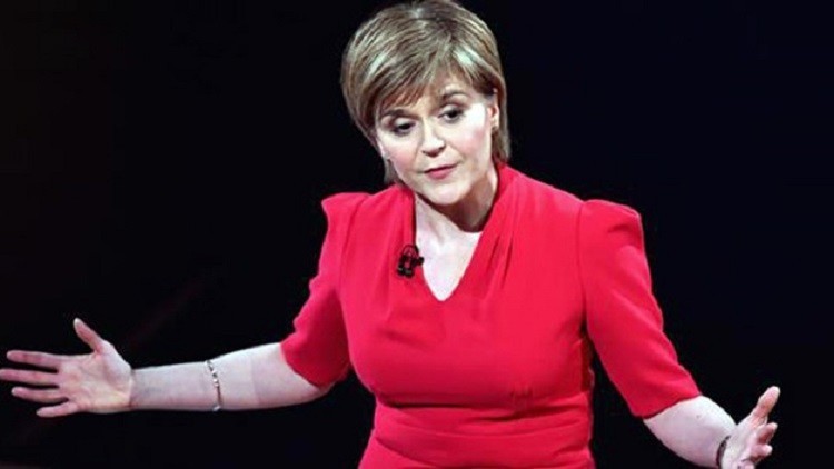 اسكتلندا تطمح مجددا للاستقلال عن بريطانيا عبر استفتاء جديد