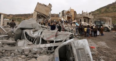 7 قتلى وعشرات الجرحى إثر اشتباكات بين ميليشيا الحوثي وصالح بصنعاء