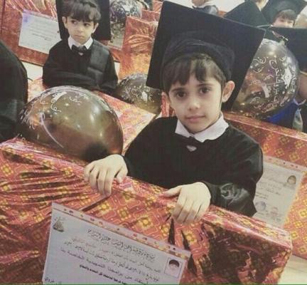 صور لأصغر شهيد في #تفجير_مسجد_القديح