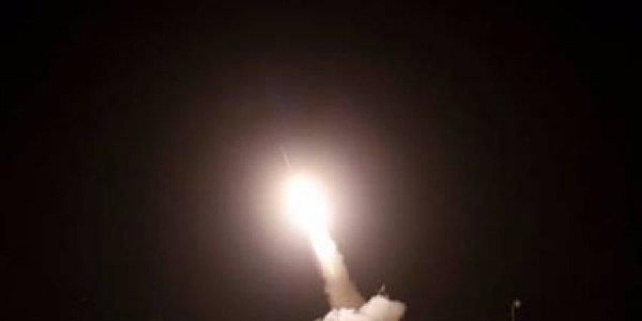 الدفاع الجوي يعترض صاروخًا باليستيًا أطلقته مليشيات الحوثي باتجاه خميس مشيط